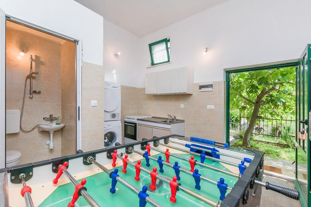 Villa Holiday Home Zvecanje Bagian luar foto